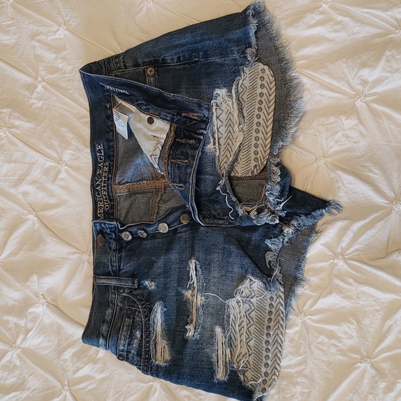 American Eagle Vintage Hi Rise jean short size US 2 - Picture 4 of 4